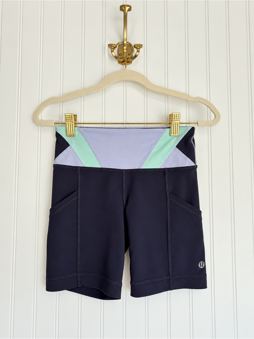 Lululemon Run Dart & Dash Shorts Size 2 Deep Indigo 6” Luxtreme Bike Shorts